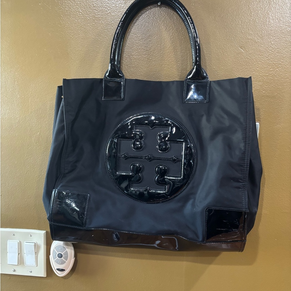 Tory Burch Ella Large Black Tote Bag Nylon Patent Leather Trim